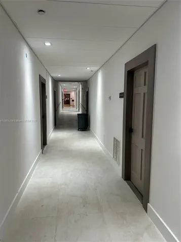 5825 Collins Avenue Miami Beach FL 33140
