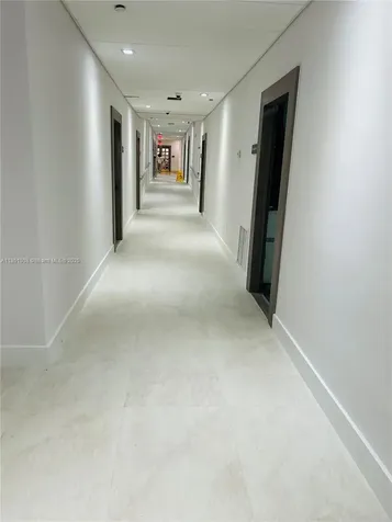5825 Collins Avenue Miami Beach FL 33140