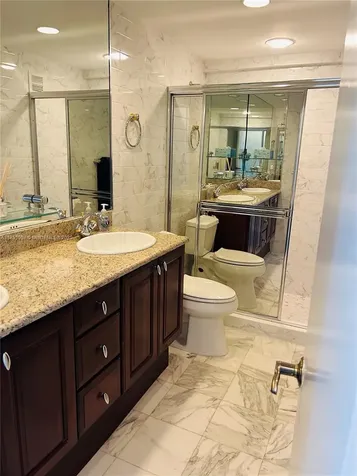 5825 Collins Avenue Miami Beach FL 33140