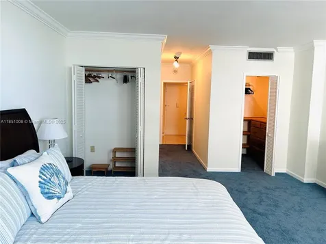 5825 Collins Avenue Miami Beach FL 33140