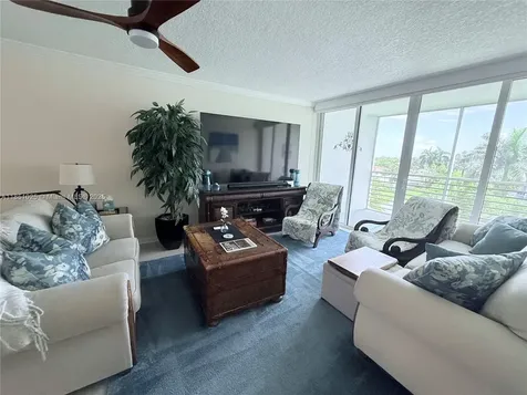2731 NE 14th Street Causeway Pompano Beach FL 33062