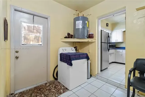 1545 NE 158th Street North Miami Beach FL 33162