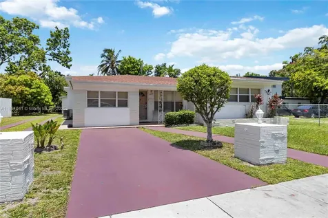 1545 NE 158th Street North Miami Beach FL 33162