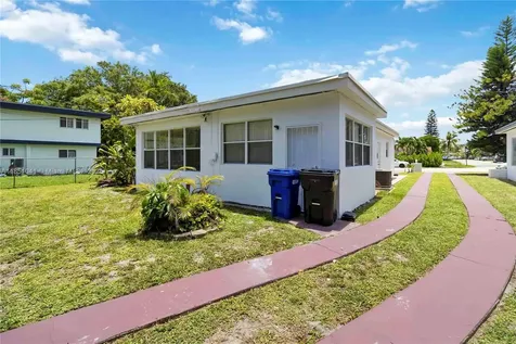 1545 NE 158th Street North Miami Beach FL 33162