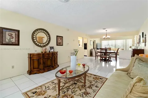 1545 NE 158th Street North Miami Beach FL 33162
