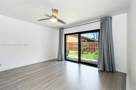 836 NW 79th Terrace Plantation FL 33324