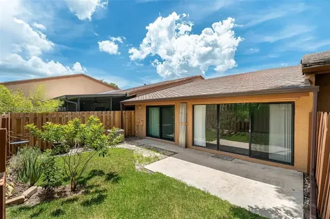 836 NW 79th Terrace Plantation FL 33324