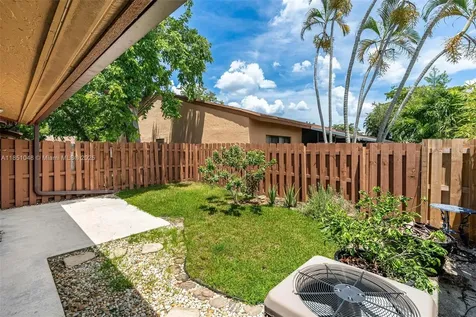 836 NW 79th Terrace Plantation FL 33324