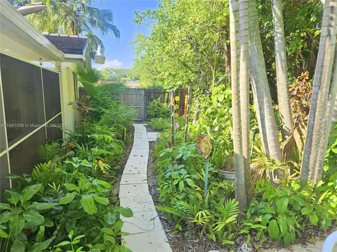 12101 SW 110th Avenue Miami FL 33176