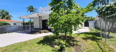 1721 SW 24th Terrace Miami FL 33145