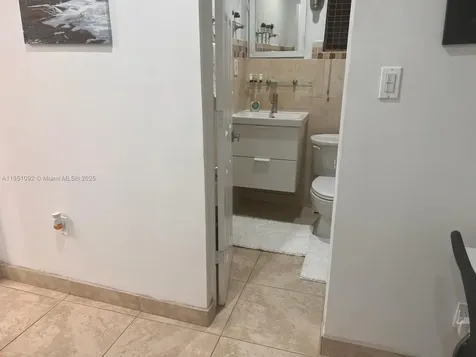1721 SW 24th Terrace Miami FL 33145