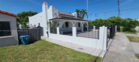 1721 SW 24th Terrace Miami FL 33145