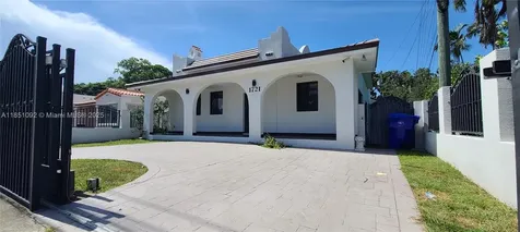 1721 SW 24th Terrace Miami FL 33145