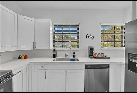 860 NW 17th Court Miami FL 33125