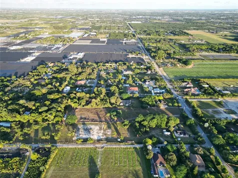 216TH Street SW 184th Avenue Miami FL 33187