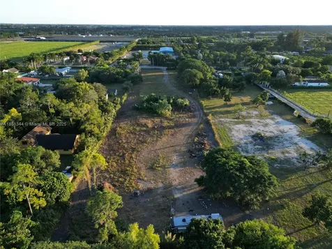 216TH Street SW 184th Avenue Miami FL 33187