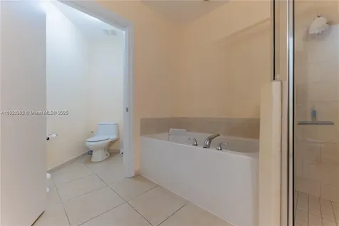 3001 NE 185th Street Aventura FL 33180