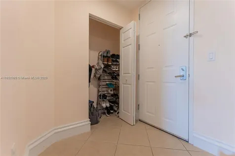 3001 NE 185th Street Aventura FL 33180