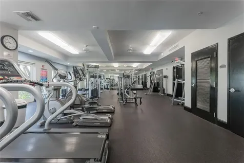 3001 NE 185th Street Aventura FL 33180