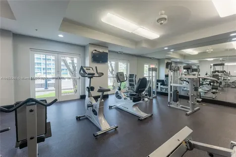 3001 NE 185th Street Aventura FL 33180