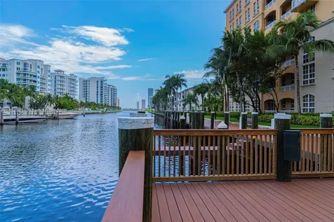 3001 NE 185th Street Aventura FL 33180