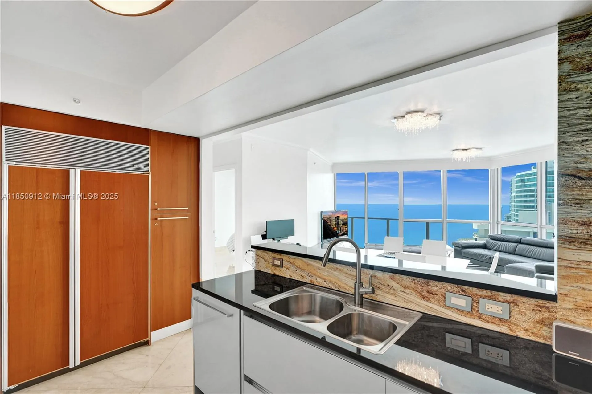 3101 S Ocean Drive Hollywood FL 33019