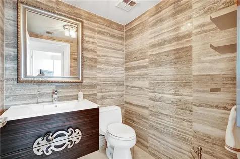 3101 S Ocean Drive Hollywood FL 33019