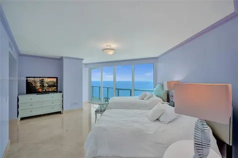 3101 S Ocean Drive Hollywood FL 33019