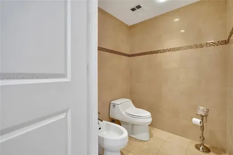 3101 S Ocean Drive Hollywood FL 33019