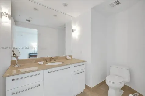 3101 S Ocean Drive Hollywood FL 33019