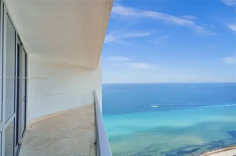 3101 S Ocean Drive Hollywood FL 33019