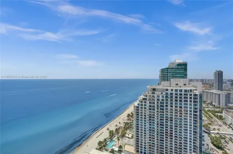 3101 S Ocean Drive Hollywood FL 33019