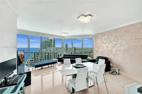 3101 S Ocean Drive Hollywood FL 33019