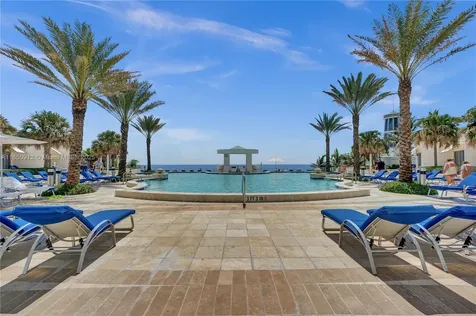 3101 S Ocean Drive Hollywood FL 33019