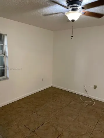 478 NE 210th Circle Terrace Miami FL 33179