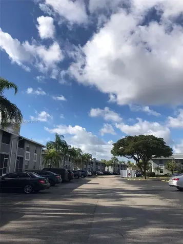 478 NE 210th Circle Terrace Miami FL 33179