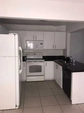478 NE 210th Circle Terrace Miami FL 33179