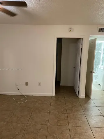 478 NE 210th Circle Terrace Miami FL 33179