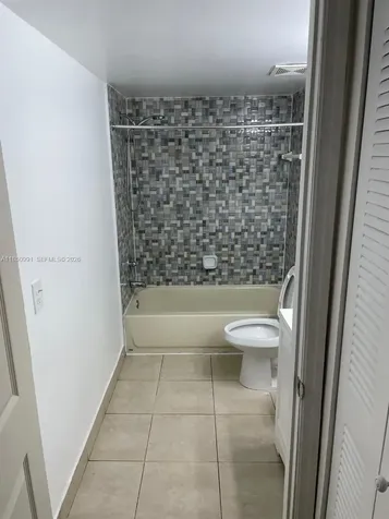 478 NE 210th Circle Terrace Miami FL 33179