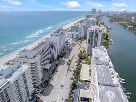 5555 Collins Avenue Miami Beach FL 33140
