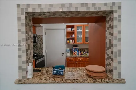 9125 SW 77th Avenue Miami FL 33156