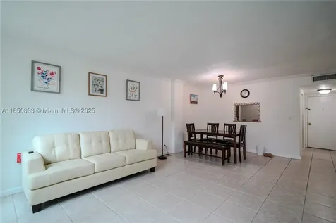 9125 SW 77th Avenue Miami FL 33156