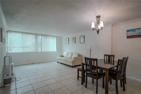 9125 SW 77th Avenue Miami FL 33156