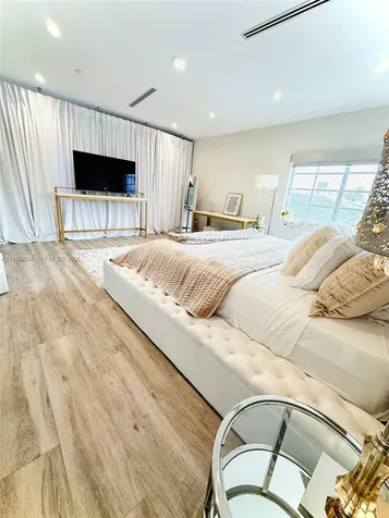 8035 Abbott Avenue Miami Beach FL 33141