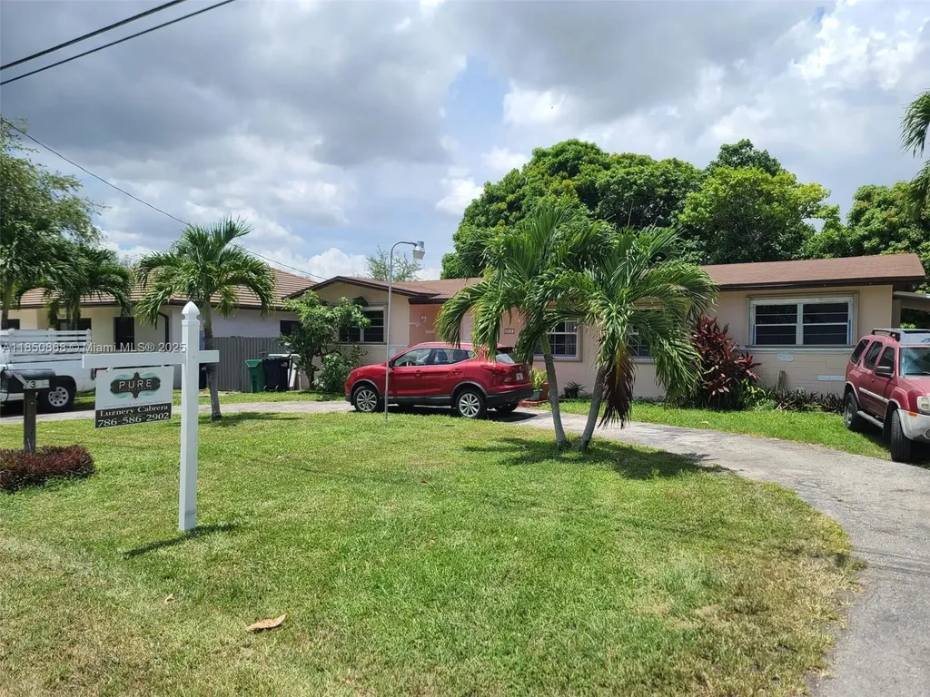 7325 NW 3rd Street Miami FL 33126