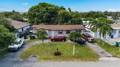 7325 NW 3rd Street Miami FL 33126