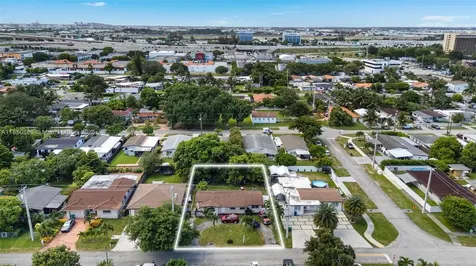 7325 NW 3rd Street Miami FL 33126