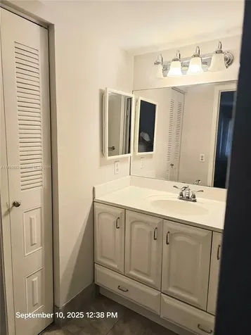 251 SW 132 Way Pembroke Pines FL 33027