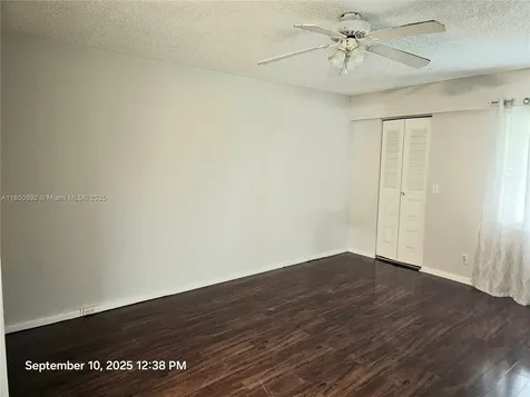 251 SW 132 Way Pembroke Pines FL 33027