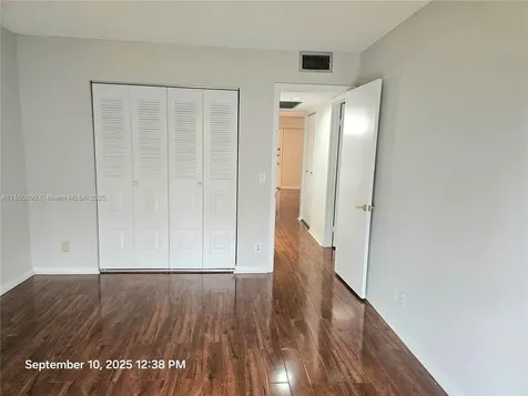 251 SW 132 Way Pembroke Pines FL 33027